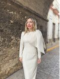 Vestido de fiesta con maxi lazada en hombro. Vestido de fiesta con maxi lazada en hombro.