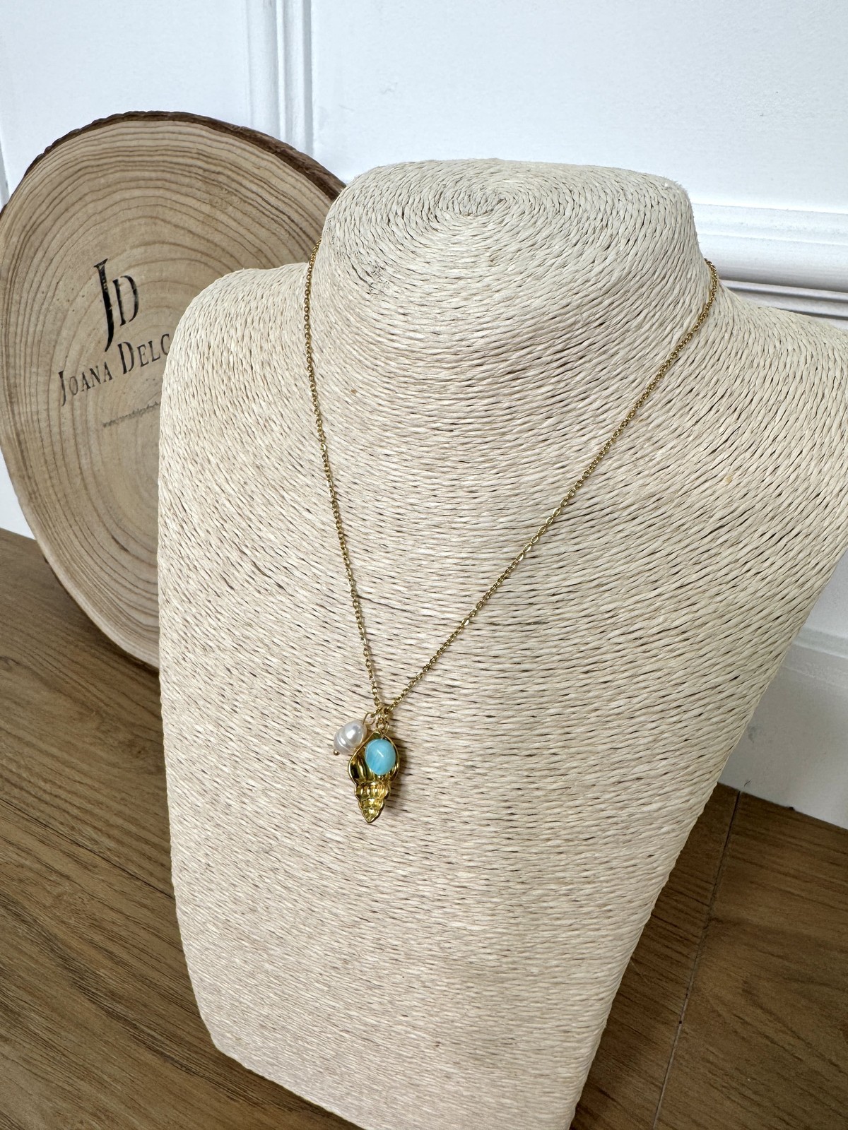 Collar  CARACOLA
