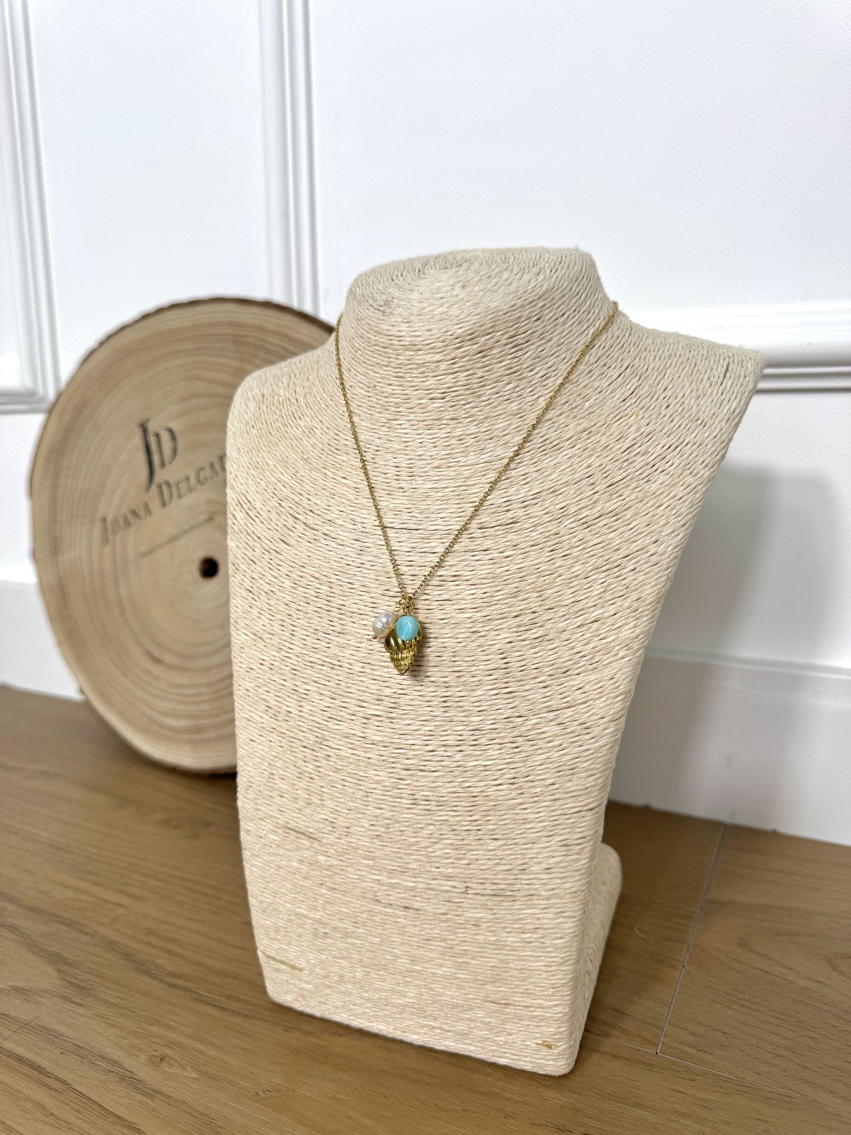 Collar  CARACOLA