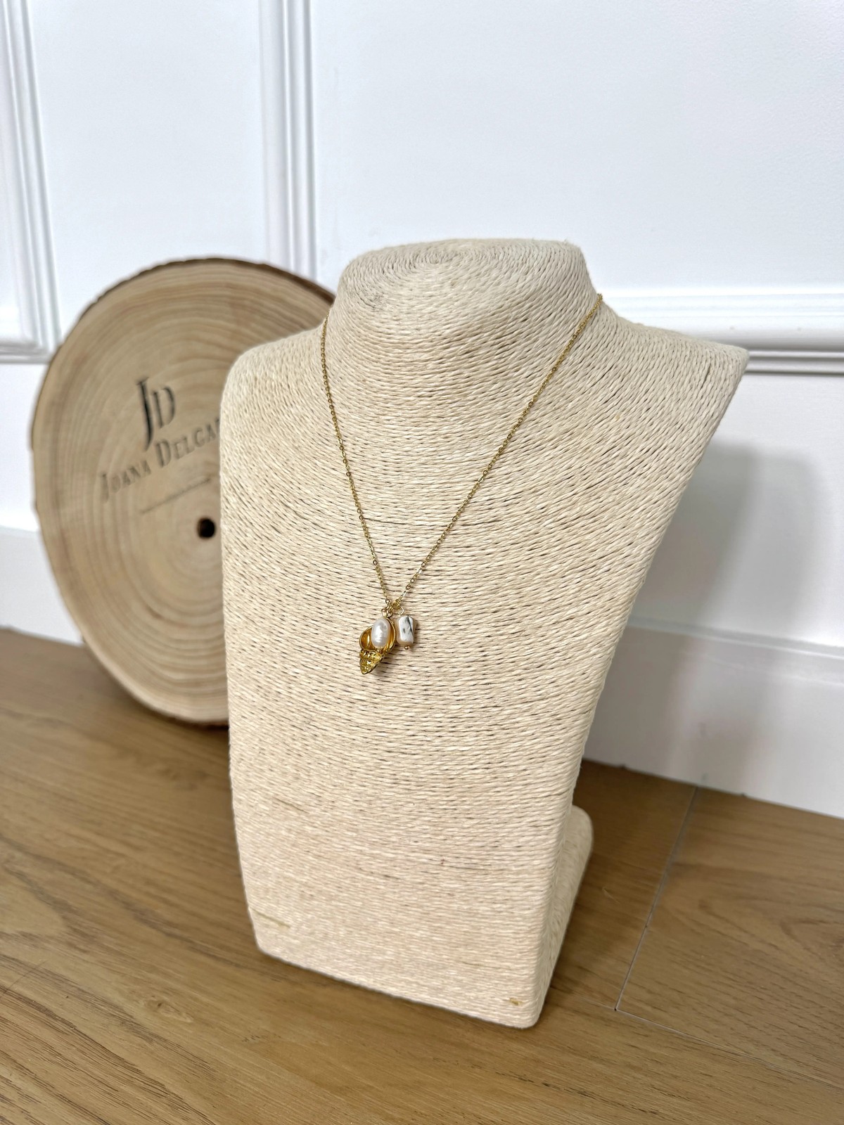 Collar  CARACOLA