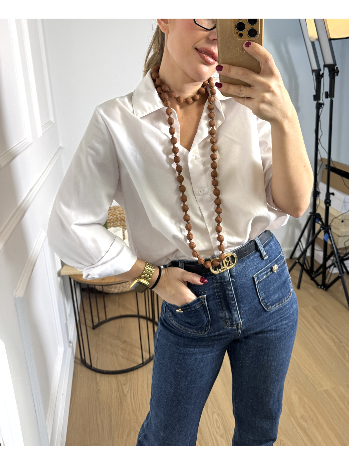 Collar largo de bolas de madera forradas de tela, un complemento ideal