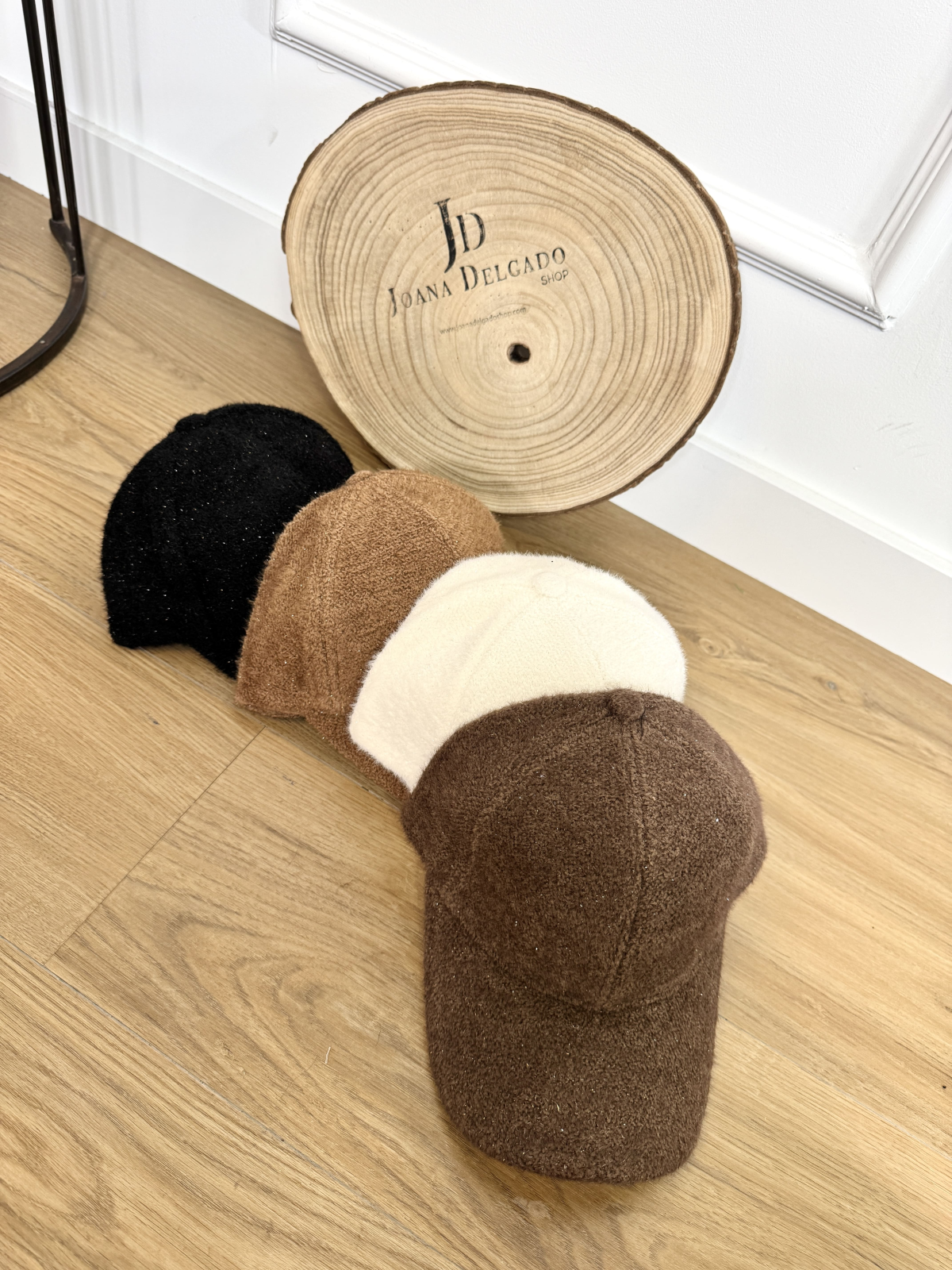 Gorra de Lisa Brillo IVANNA