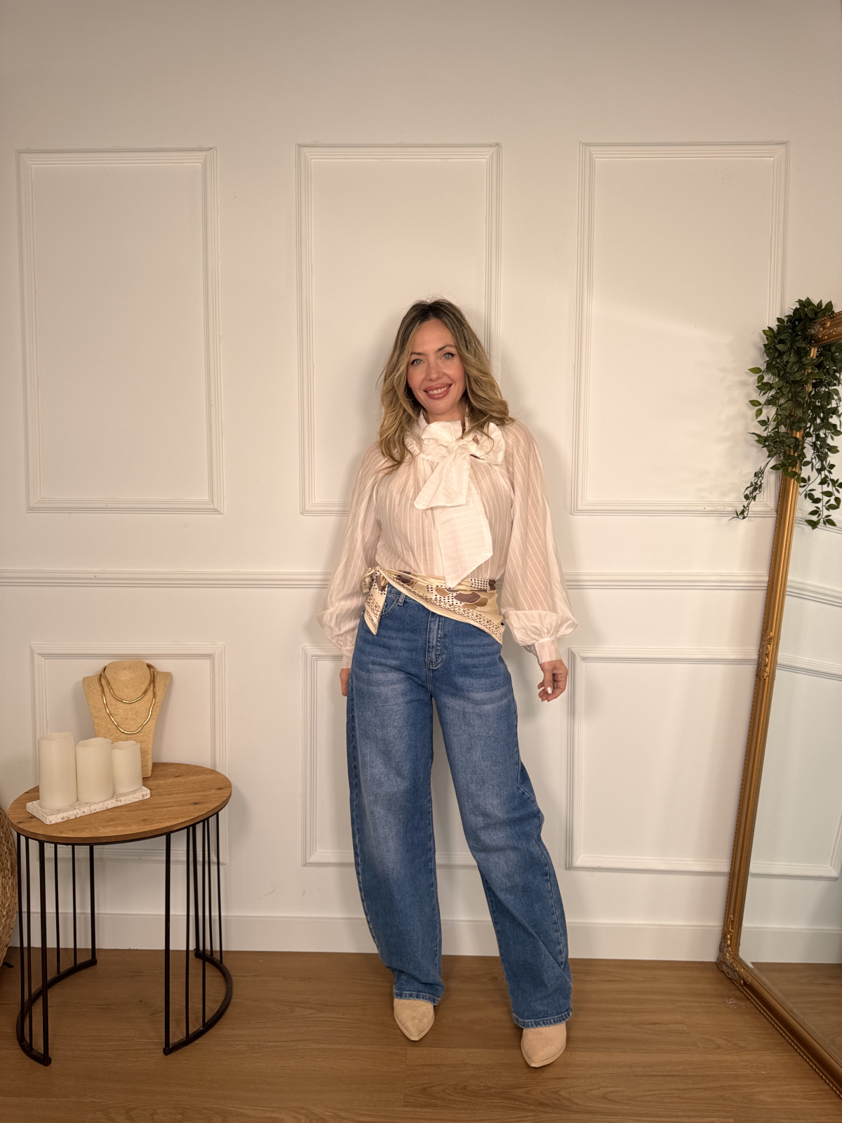 Pantalón vaquero de corte globo, ideal para tus looks casual.