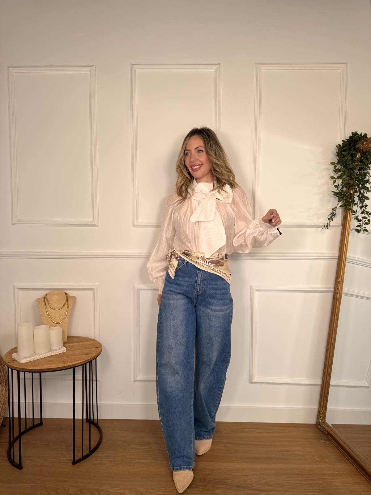 Pantalón vaquero de corte globo, ideal para tus looks casual.