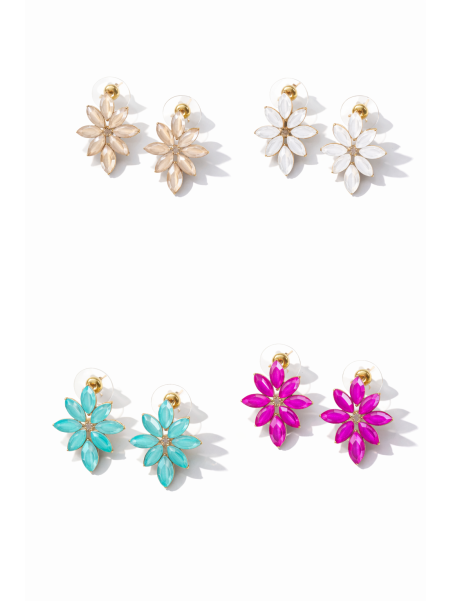 Pendiente con diseño en forma de flor elaborados con piezas facetadas