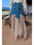 Elegante falda bordada con flecos.