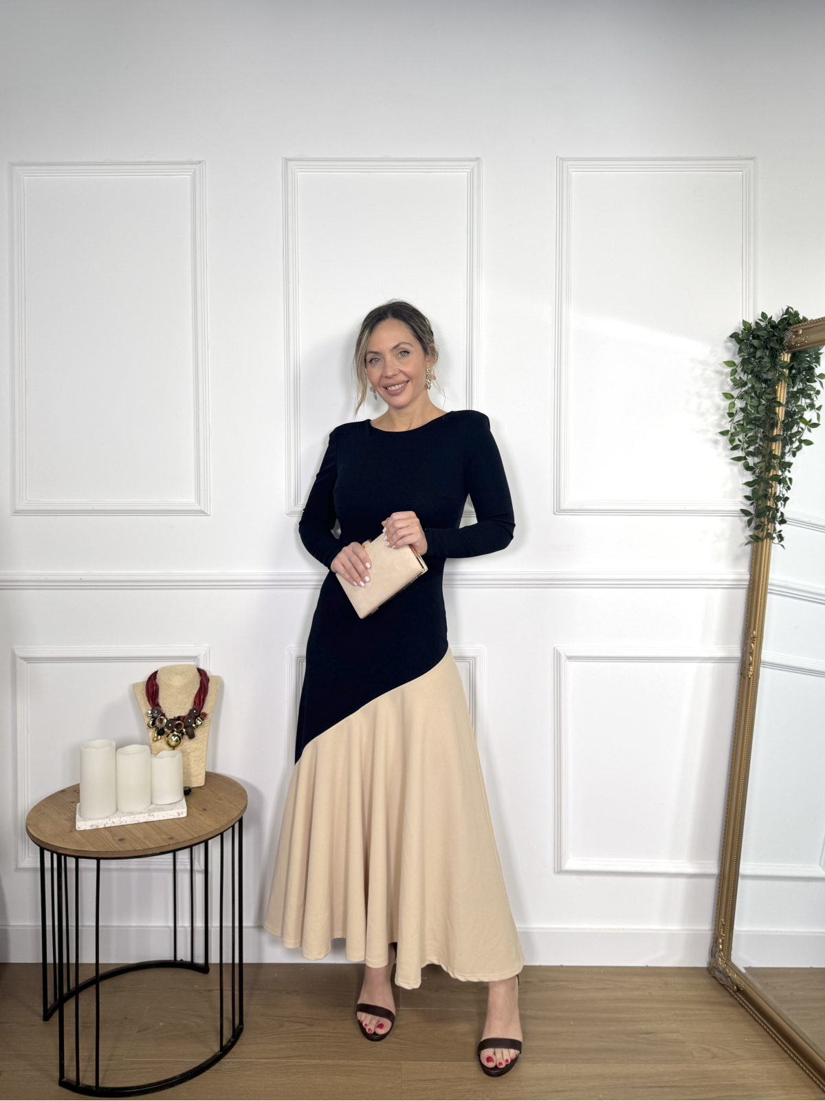 Vestido midi bicolor ideal para invitadas de comunión, bautizo, evento