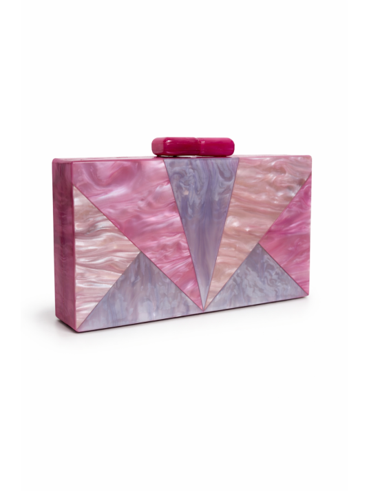 Bolso tipo cutch rígido en acabado nacarado multicolor.