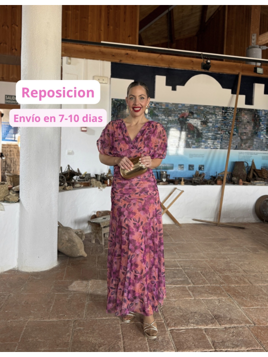 Vestido midi estampado de diseño drapeado.